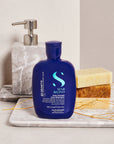 Alfaparf Milano Semi Di Lino Brunette Anti-Orange Shampoo - lifestyle image