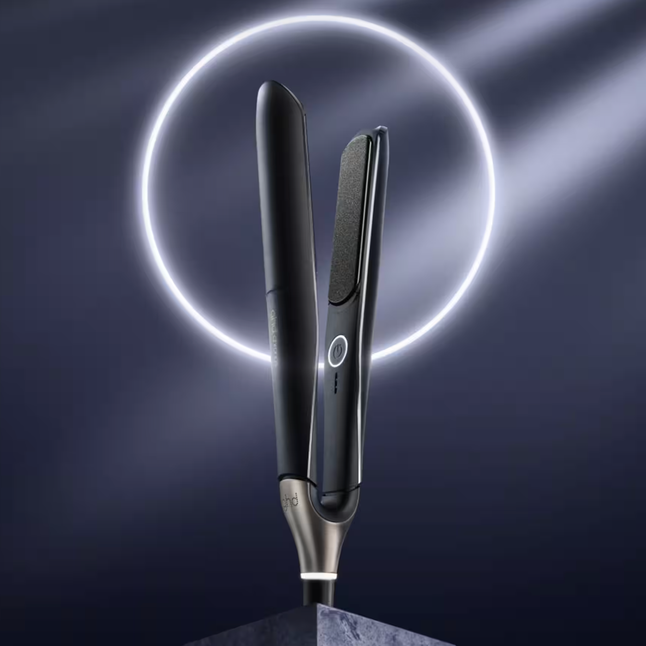 ghd Chronos - Professional Hair Straightener, black
