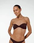 Model wearing Vita Liberata The Mousse - Medium