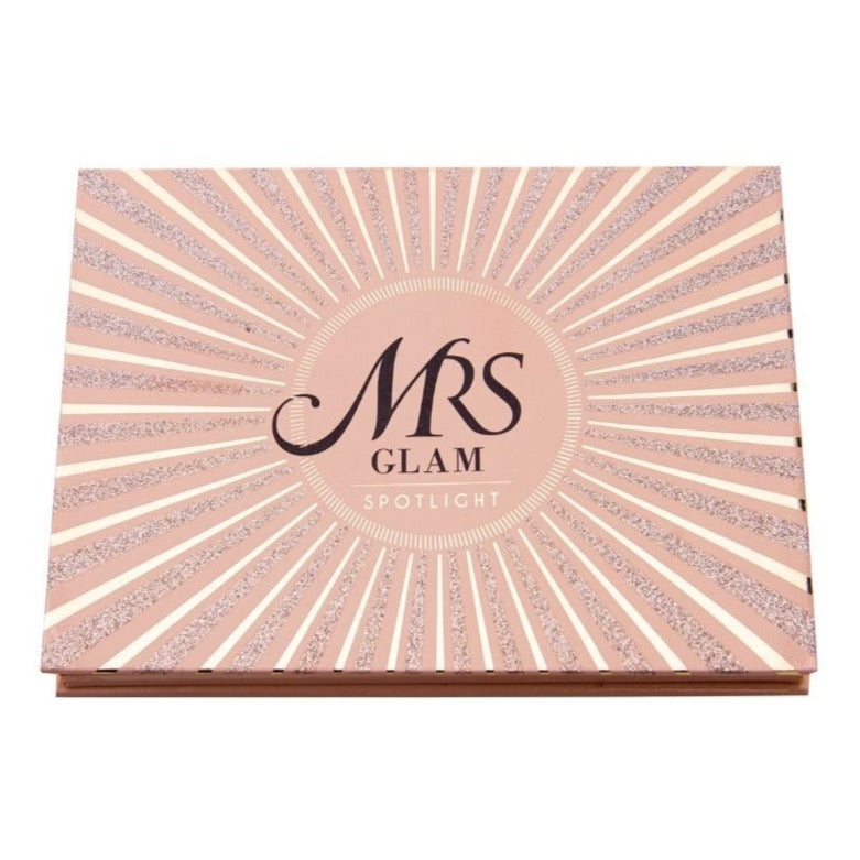 Mrs Glam Spotlight Palette, closed