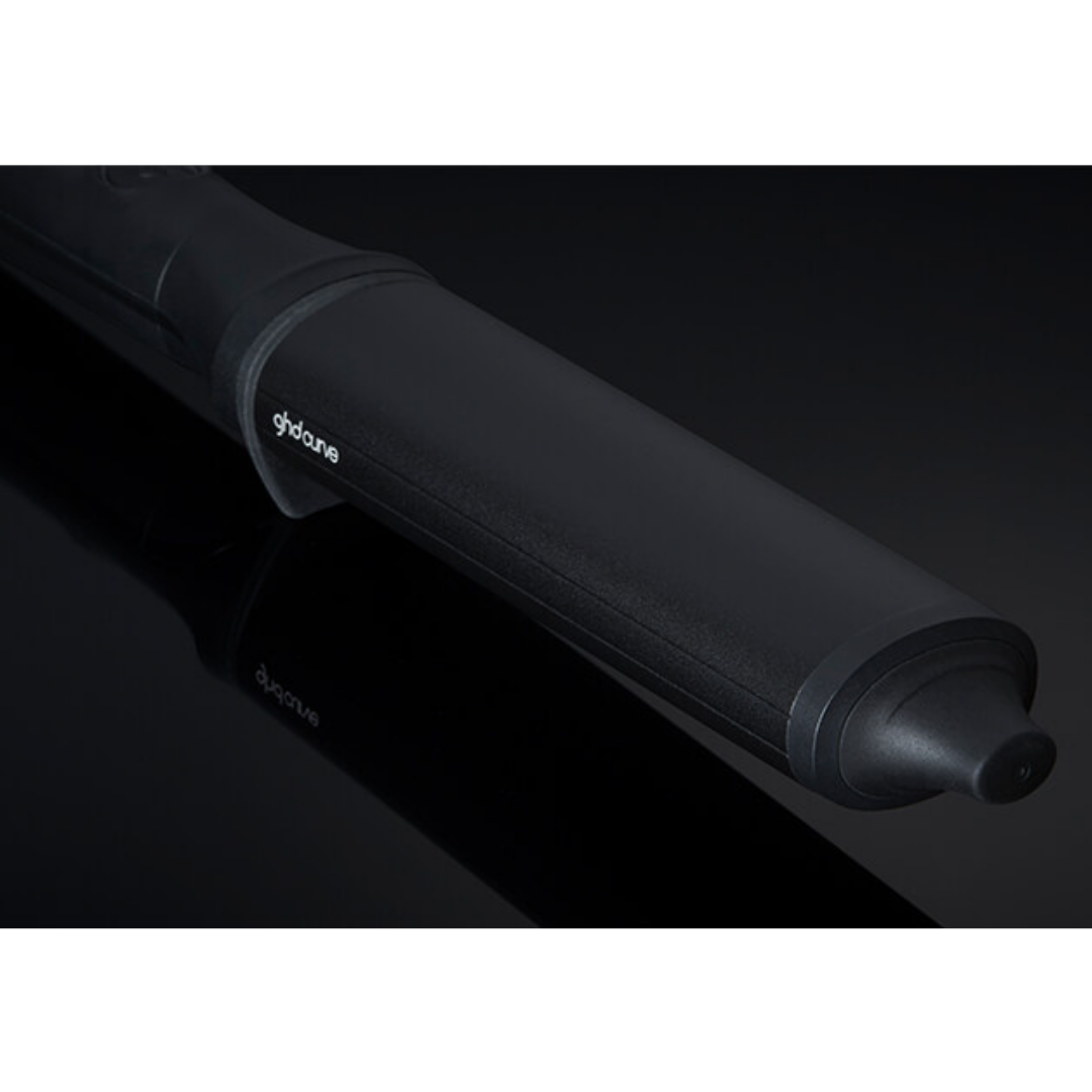 GHD Curve Classic Wave Wand, close up of barrel