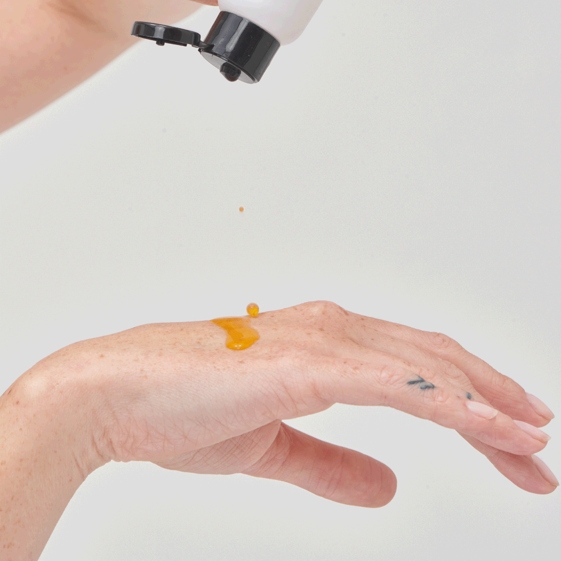 Model holding The Inkey List ROSEHIP OIL