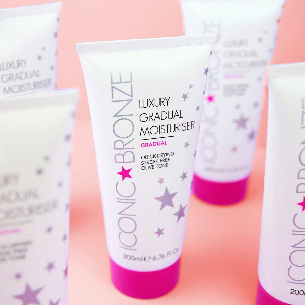 Iconic Bronze Luxury Gradual Moisturiser, close up