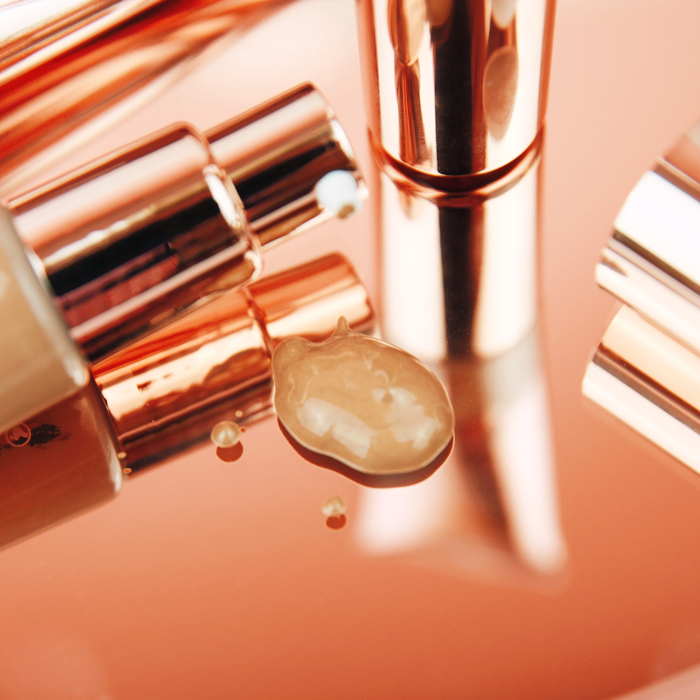 BELLAMIANTA Illuminating Bronzing Drops, swatch