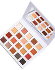 Scott Barnes SNATURAL N°1 EYESHADOW PALETTE, open