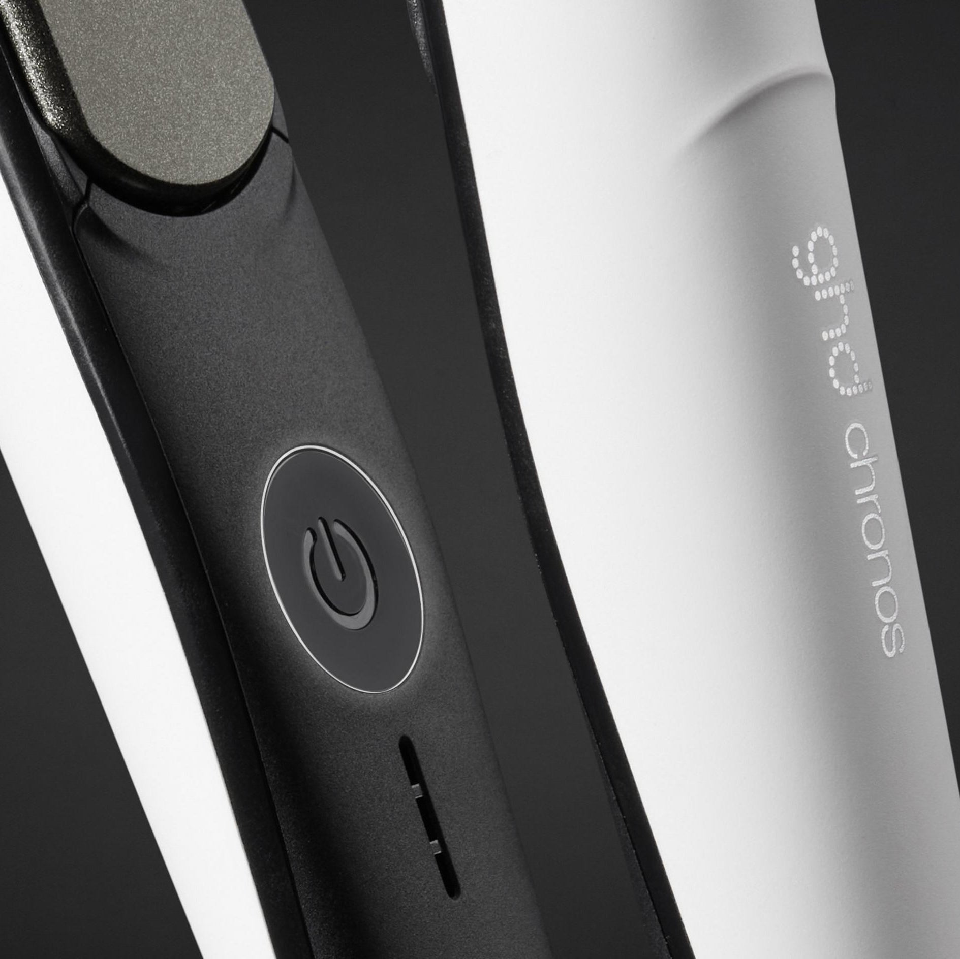 ghd Chronos - Professional Hair Styler
white, close up of power button
