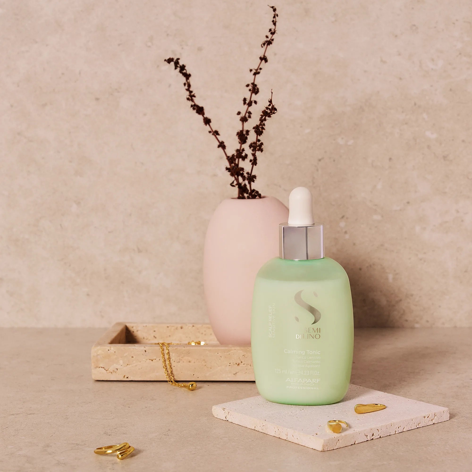 Alfaparf Milano Semi Di Lino Scalp Calming Tonic lifestyle image