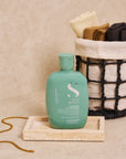Alfaparf Milano Semi Di Lino Scalp Renew Energising shampoo - lifestyle image