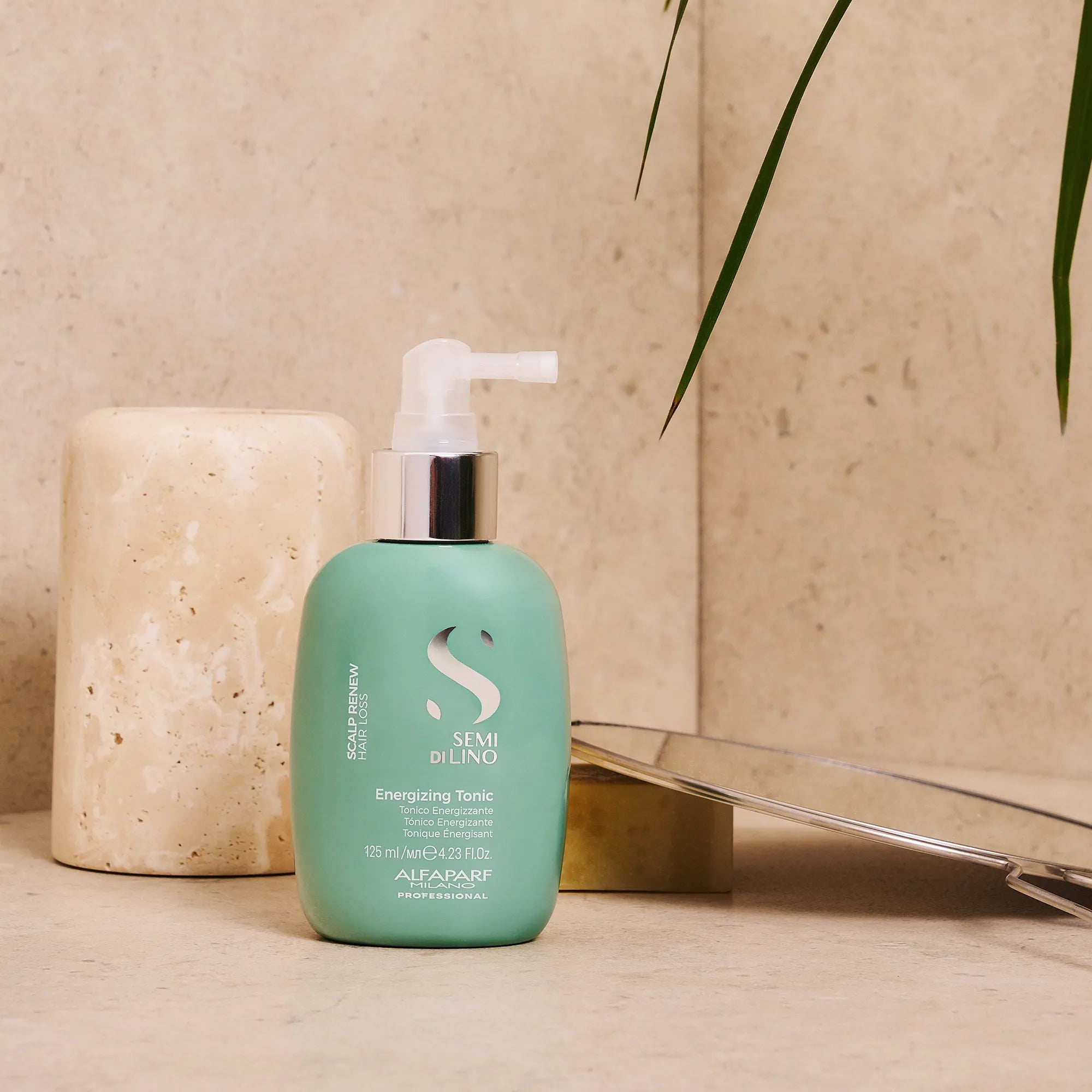ALFAPARF MILANO Semi Di Lino Scalp Energising Tonic - lifestyle image