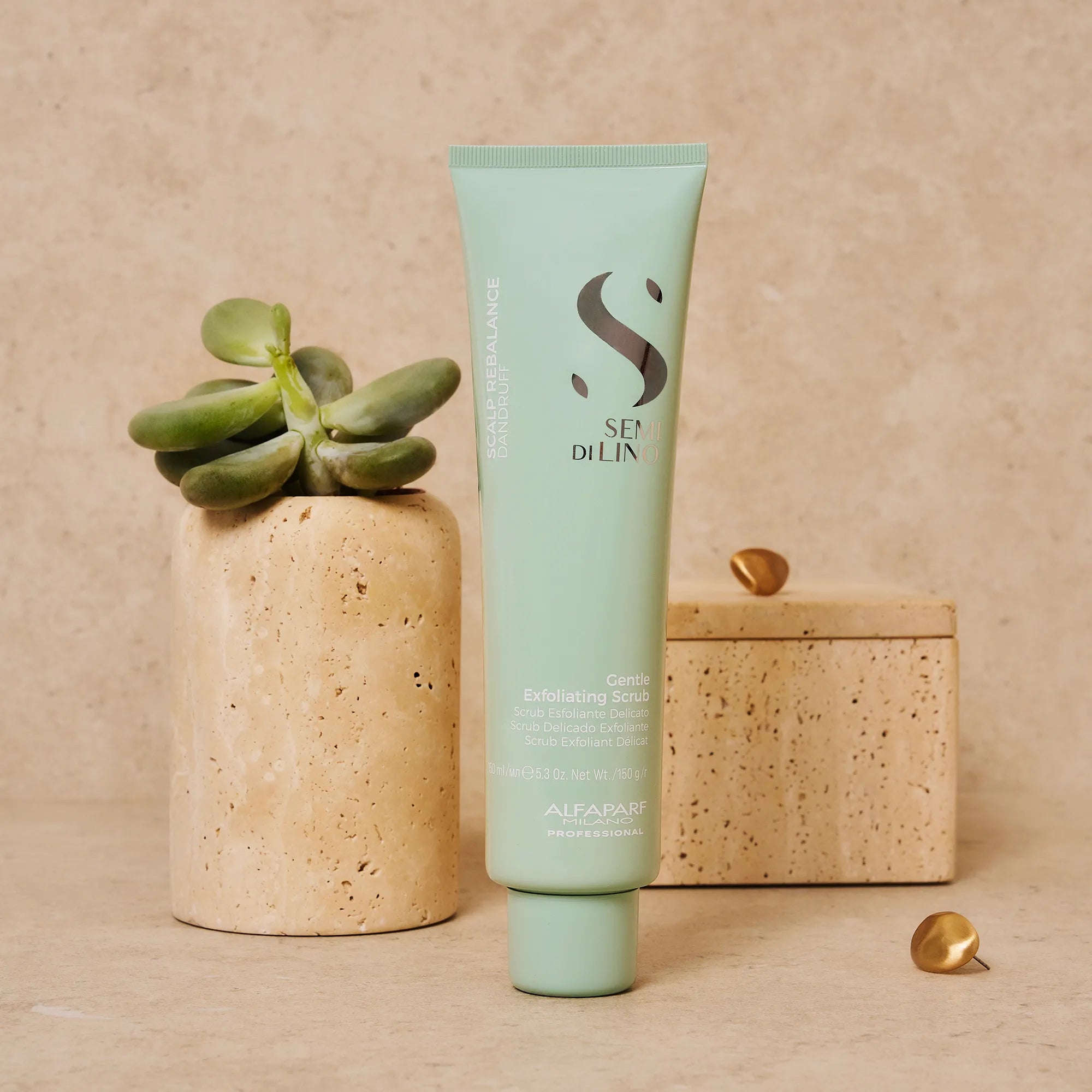 Alfaparf Milano Semi Di Lino Scalp Gentle Exfoliating Scrub - lifestyle image