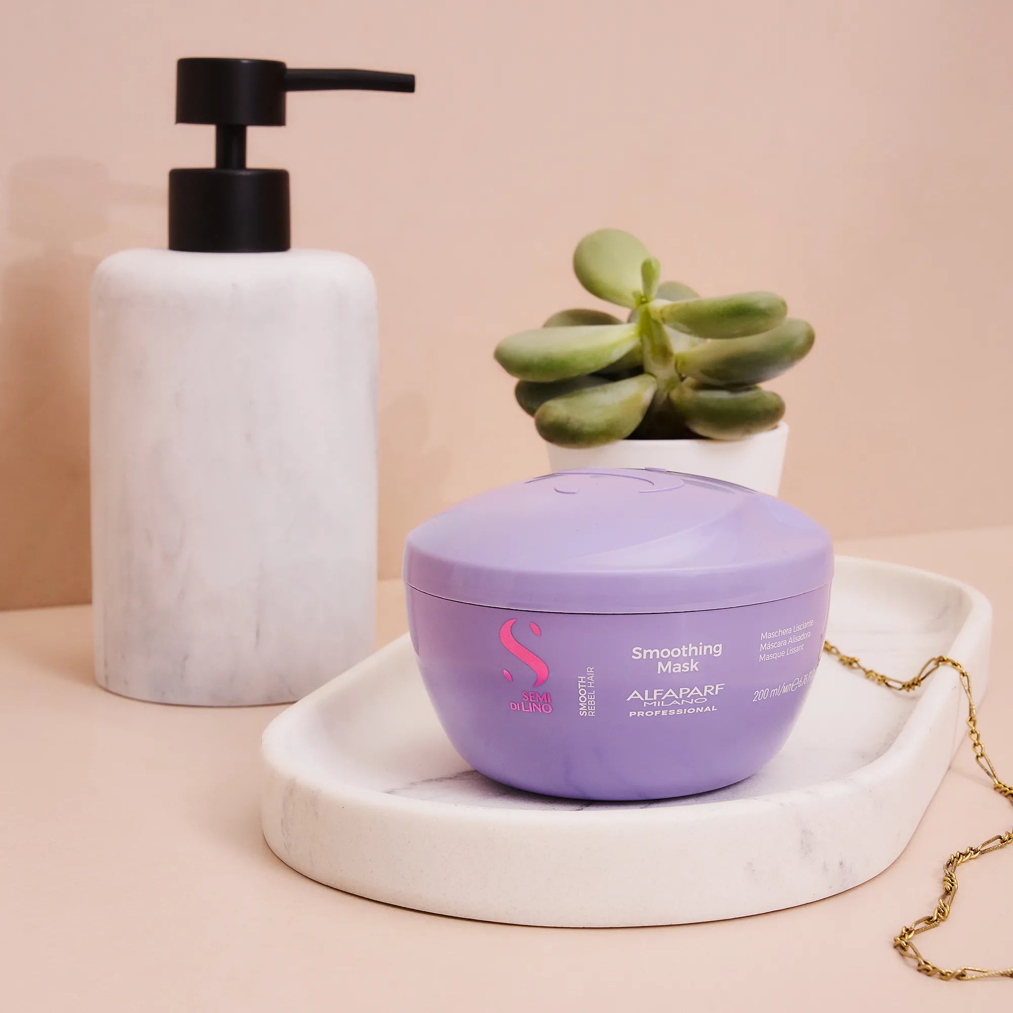 Alfaparf Milano Semi Di Lino Smooth Smoothing Mask - lifestyle image