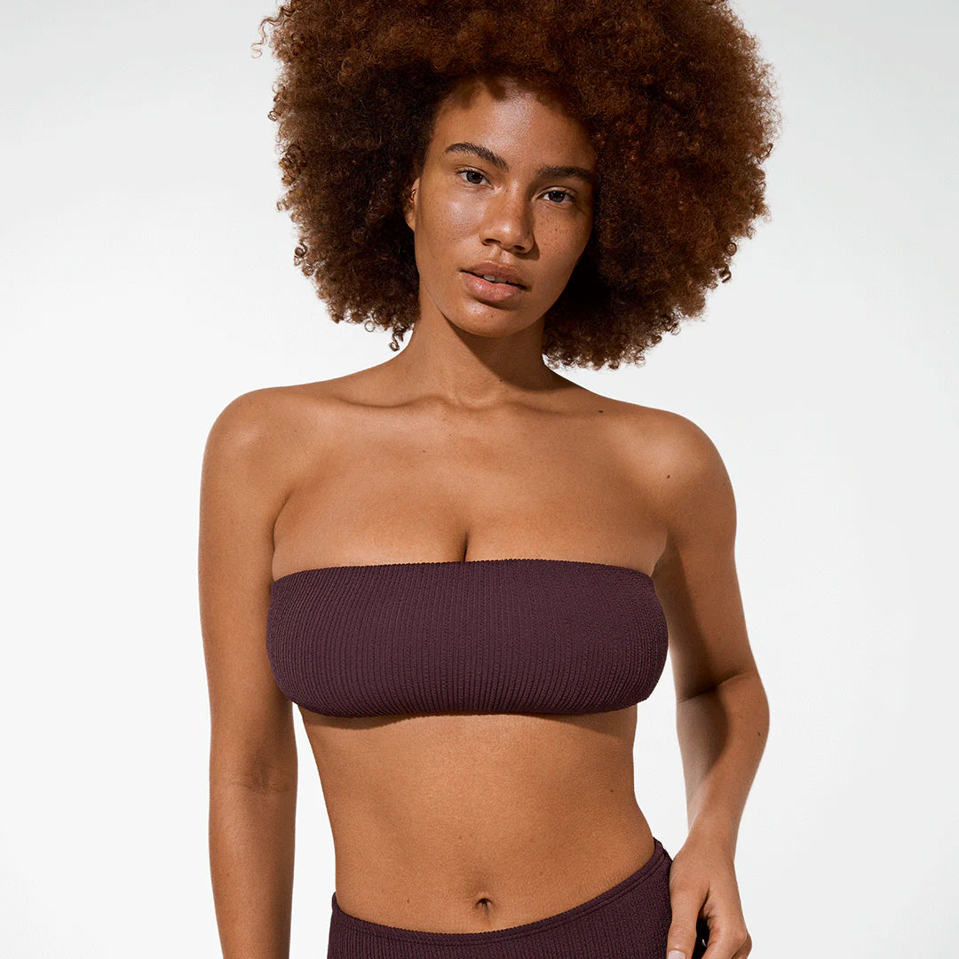 Model after applying Vita Liberata The Gradual tan