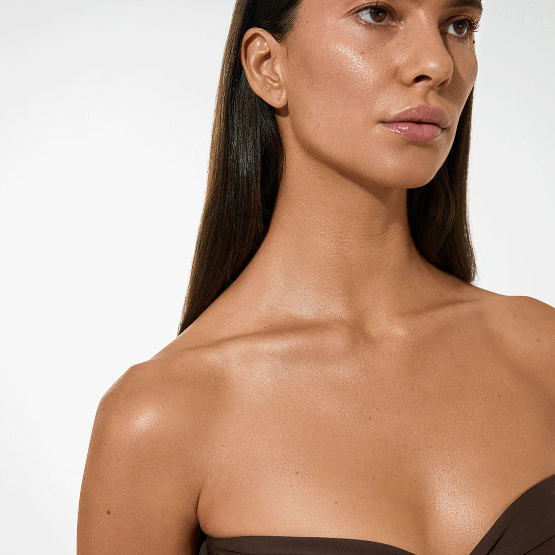 Model who has used Vita Liberata Christmas Gift Set