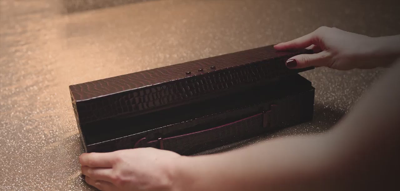 Unboxing of ghd Cherry Chic Gold Hair Straightener Gift Set