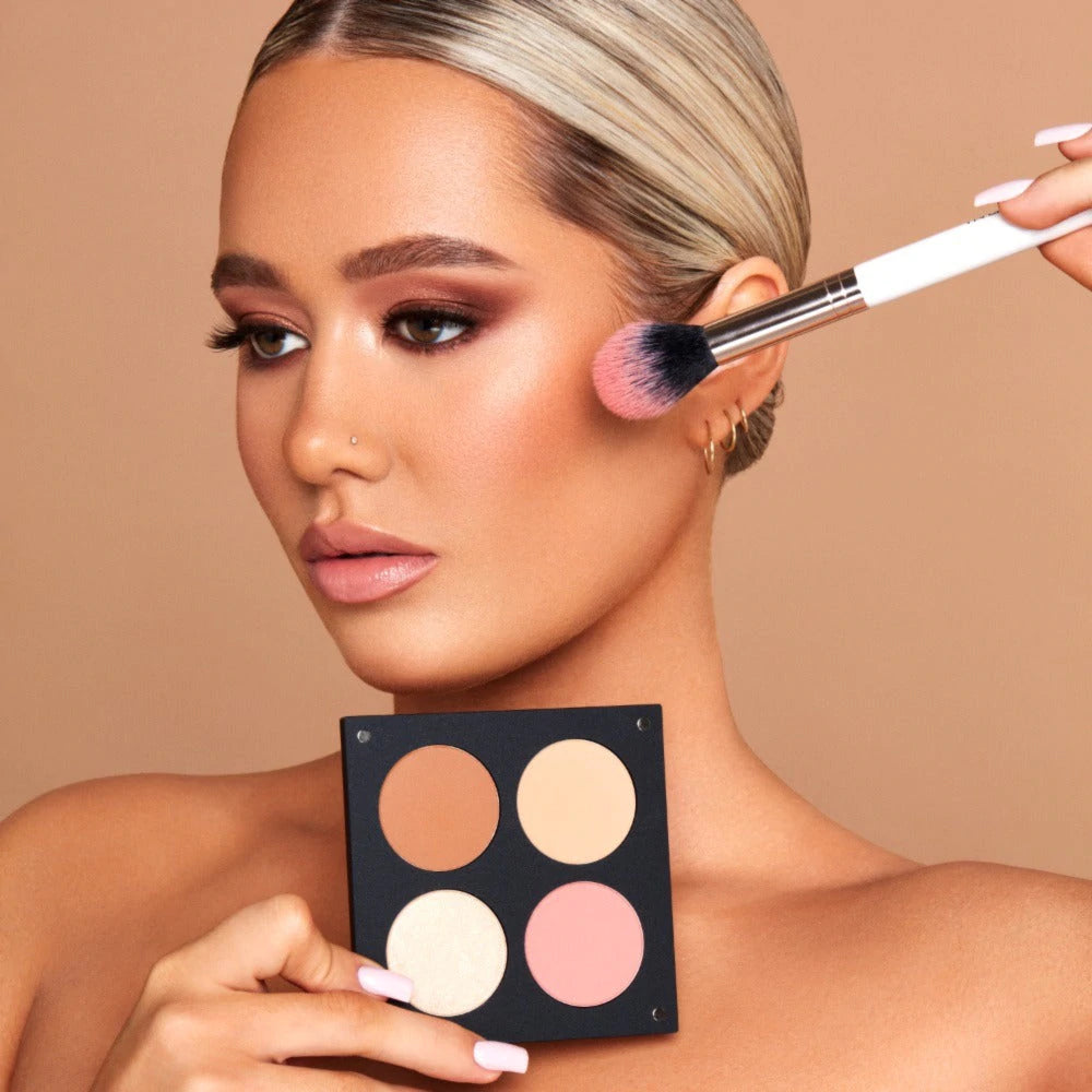 Model using INGLOT Rosie For Inglot Afterglow Skin Palette - Champagne Glow