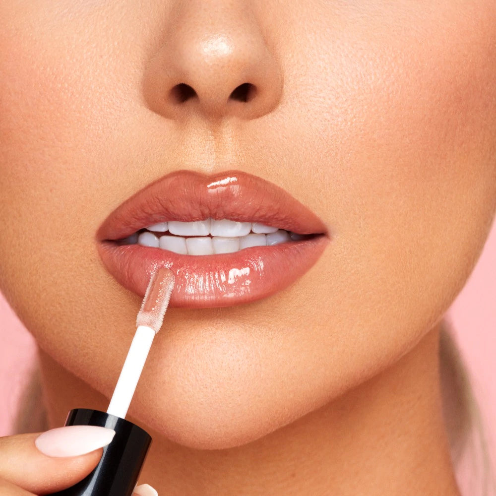 Model wearing INGLOT Rosie For Inglot Luminous Crystal Lip Glaze - Luminous Nude