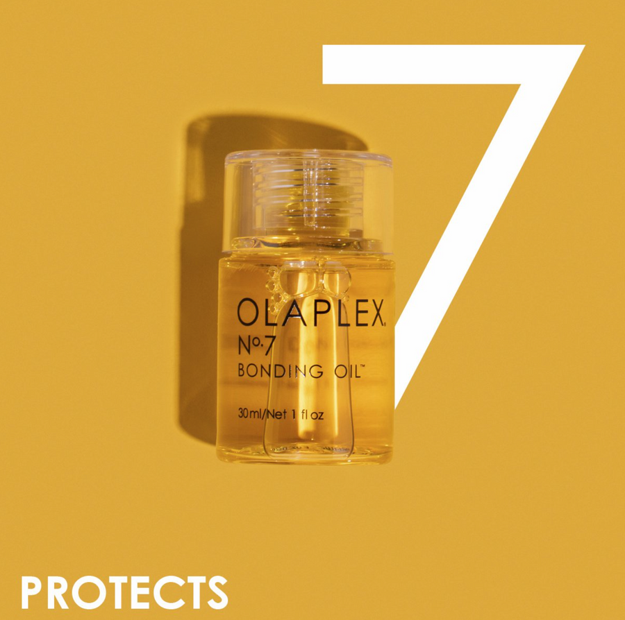 OLAPLEX No.7 Bonding Oil protects