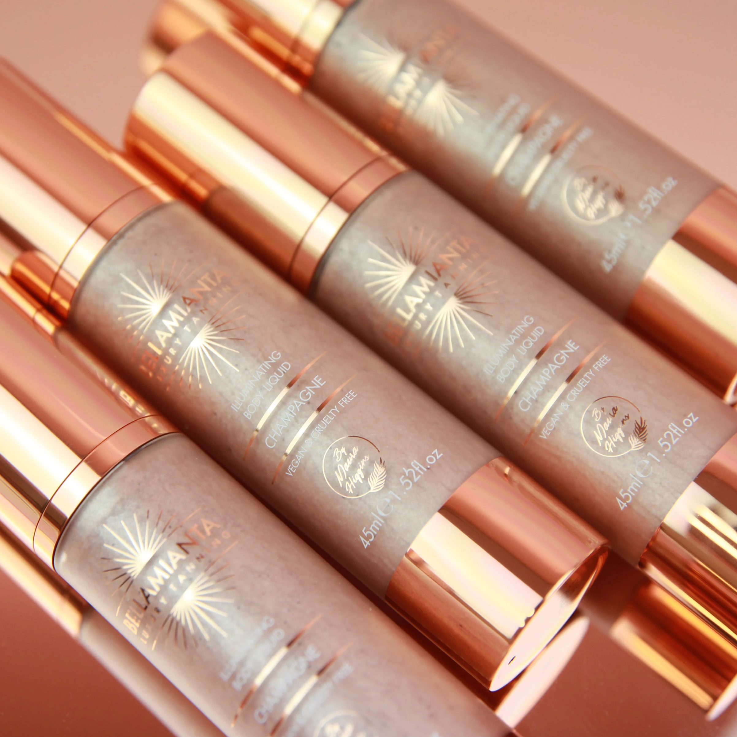 BELLAMIANTA Illuminating Body Liquid by Maura Higgins in Champagne