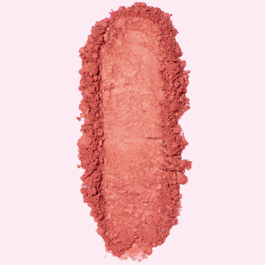 DOLL BEAUTY Pretty Fly Blusher Viva La Vacay, swatch